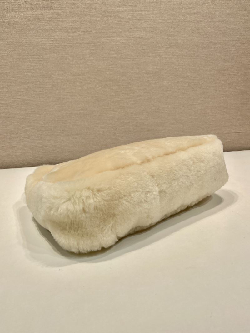 Pra*a hobo bags